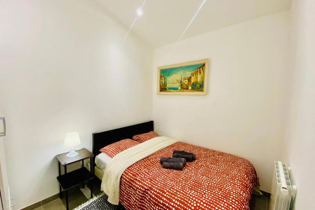 Photo of Bedroom in Floirac