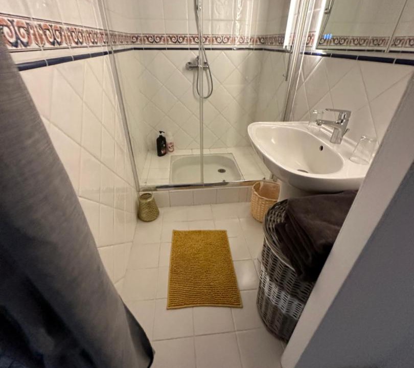 Photo of Bathroom in Oyre