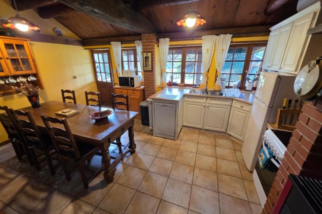 Photo of Kitchen in Bessines-sur-Gartempe