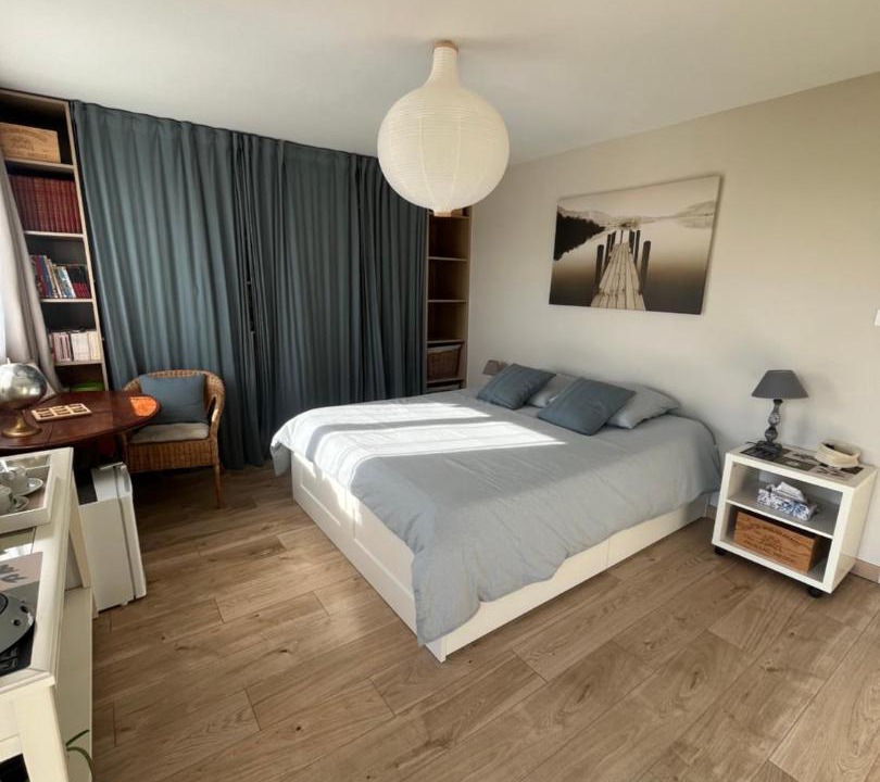 Photo of Bedroom in Montpon-Menesterol
