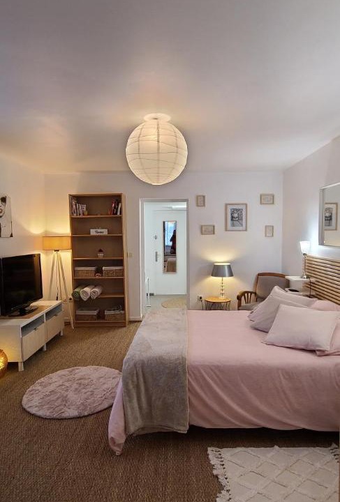Photo of Bedroom in Montjean