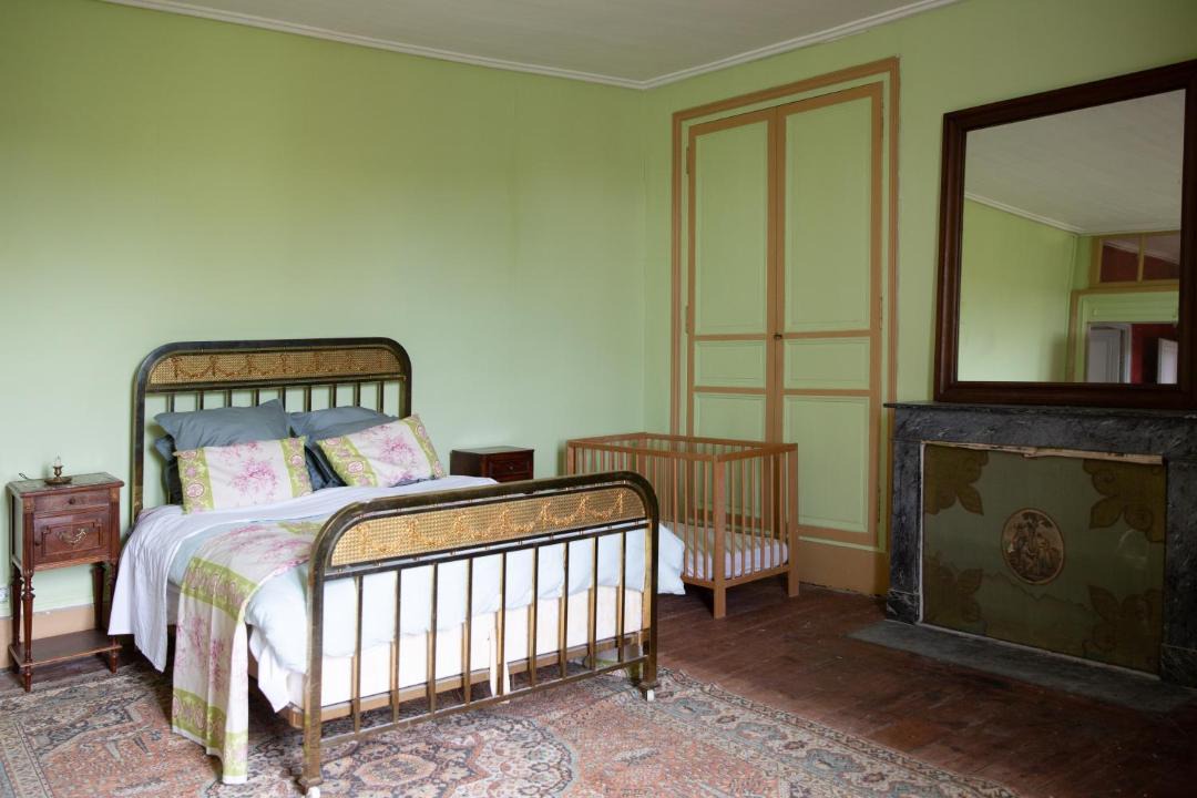 Photo of Bedroom in Leigne-les-Bois