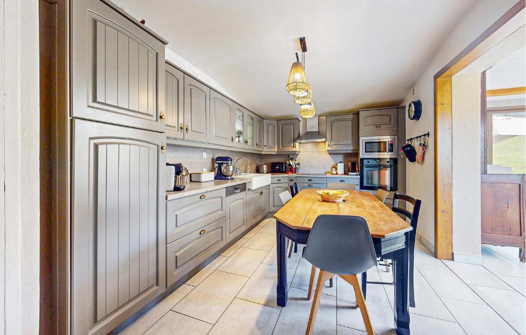 Photo of Kitchen in Saint-Oradoux-de-Chirouze