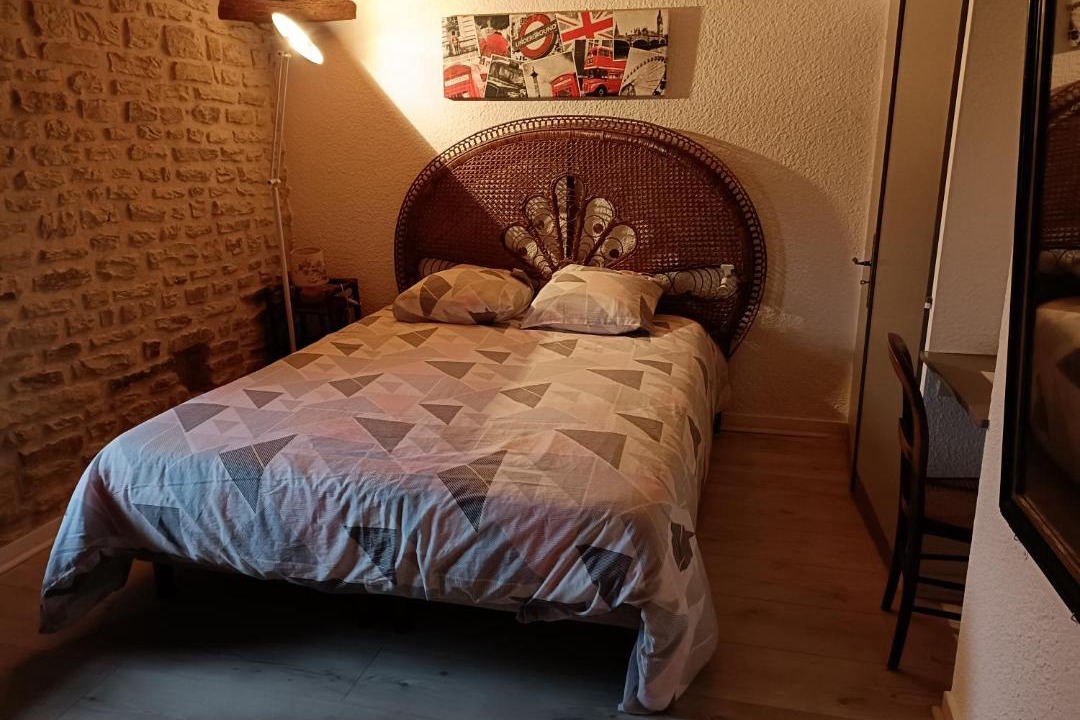 Photo of Bedroom in Champigny en Rochereau