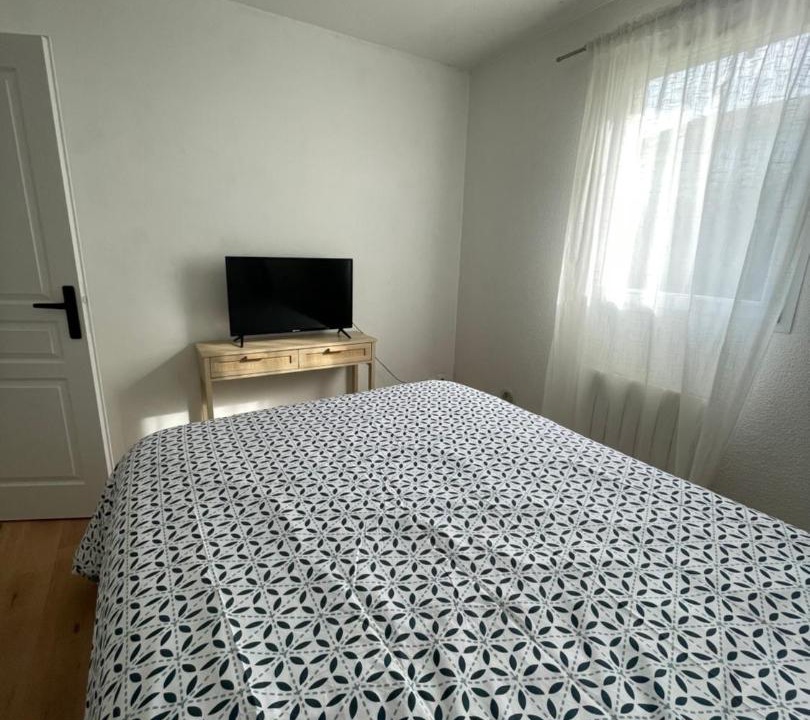 Photo of Bedroom in Saint-Andre-de-Cubzac