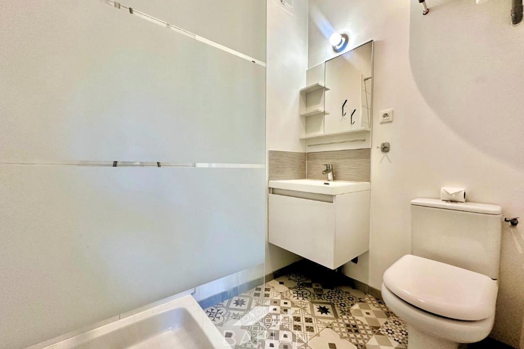 Photo of Bathroom in La Rochelle
