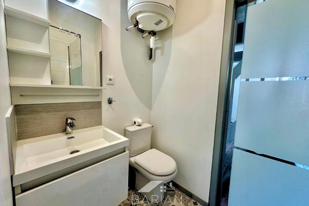 Photo of Bathroom in La Rochelle