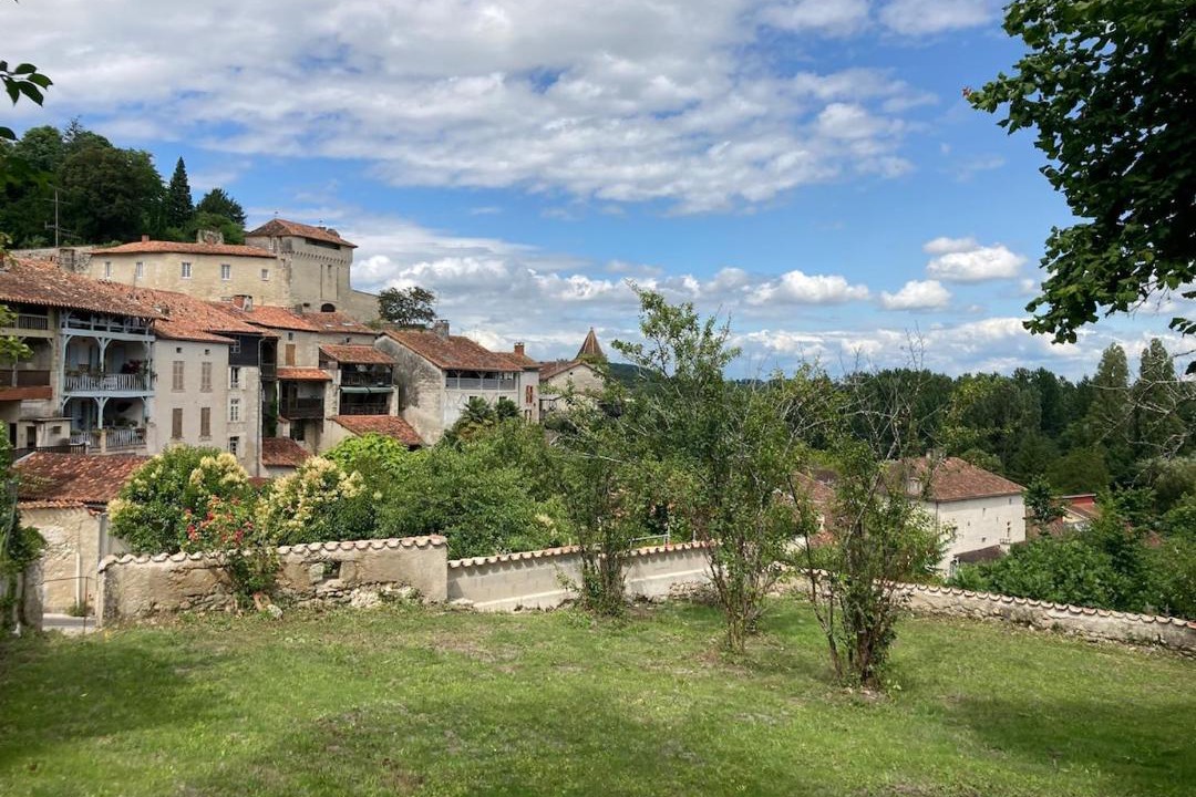 Photo of Others in Aubeterre-sur-Dronne