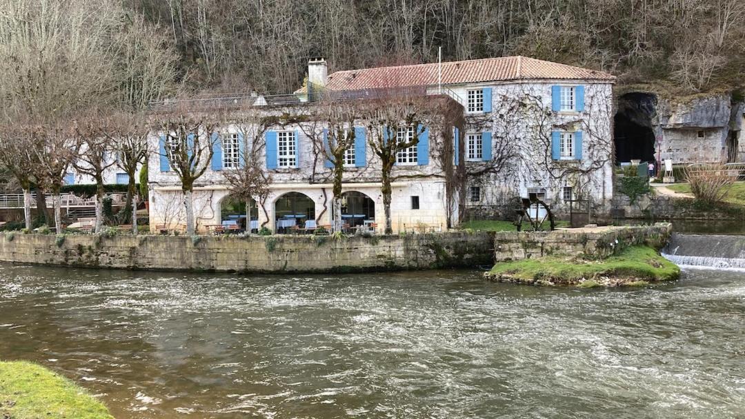 Photo of Buildings in Aubeterre-sur-Dronne