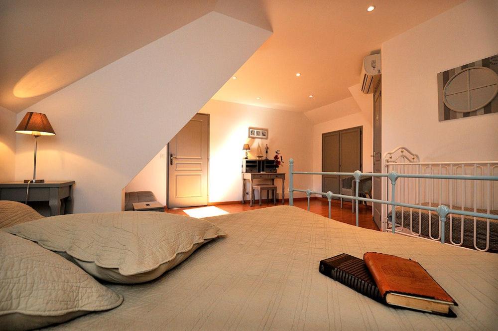 Photo of Bedroom in Perpezac-le-Noir
