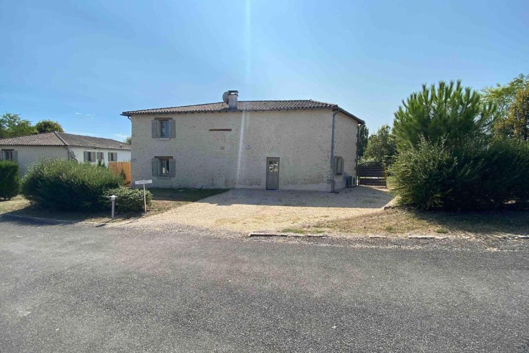 Photo of Others in Chalais