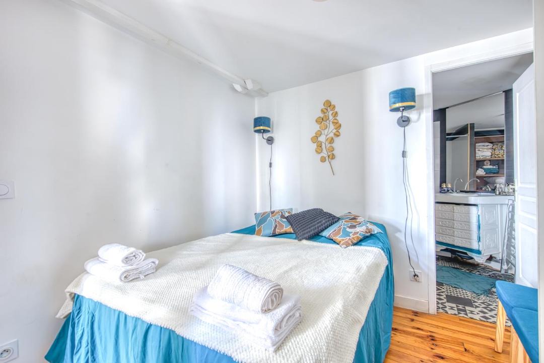 Photo of Bedroom in Capucins - Victoire