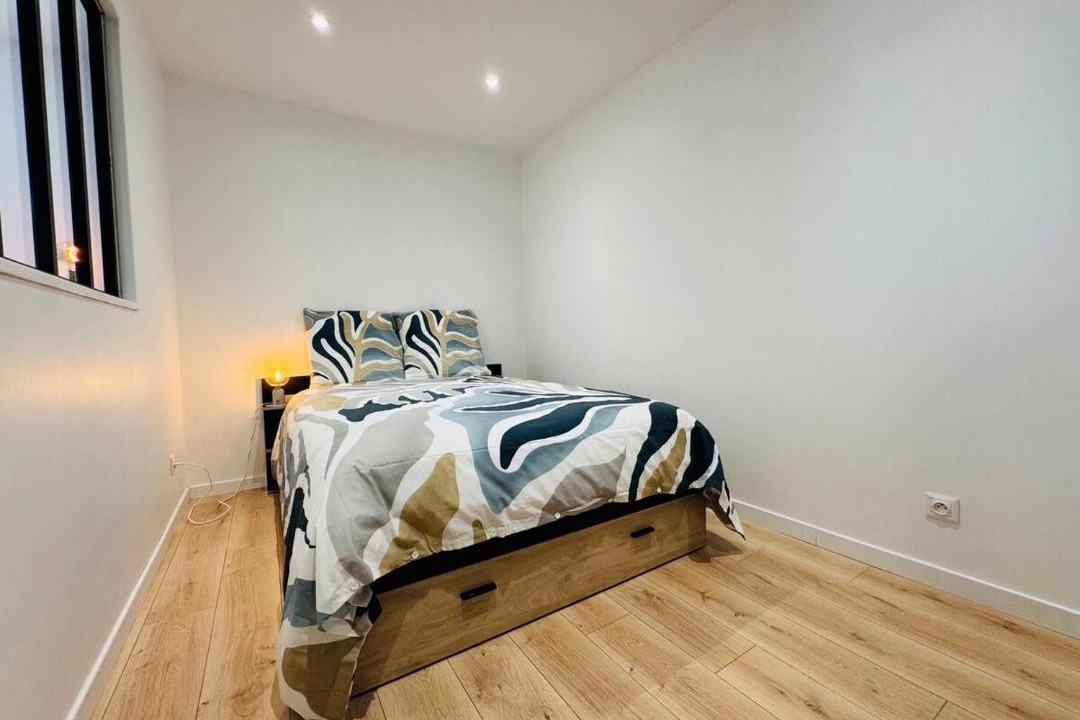 Photo of Bedroom in Begles