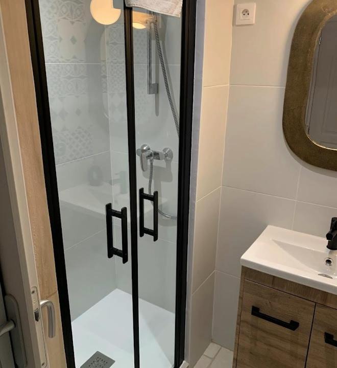 Photo of Bathroom in Cisse