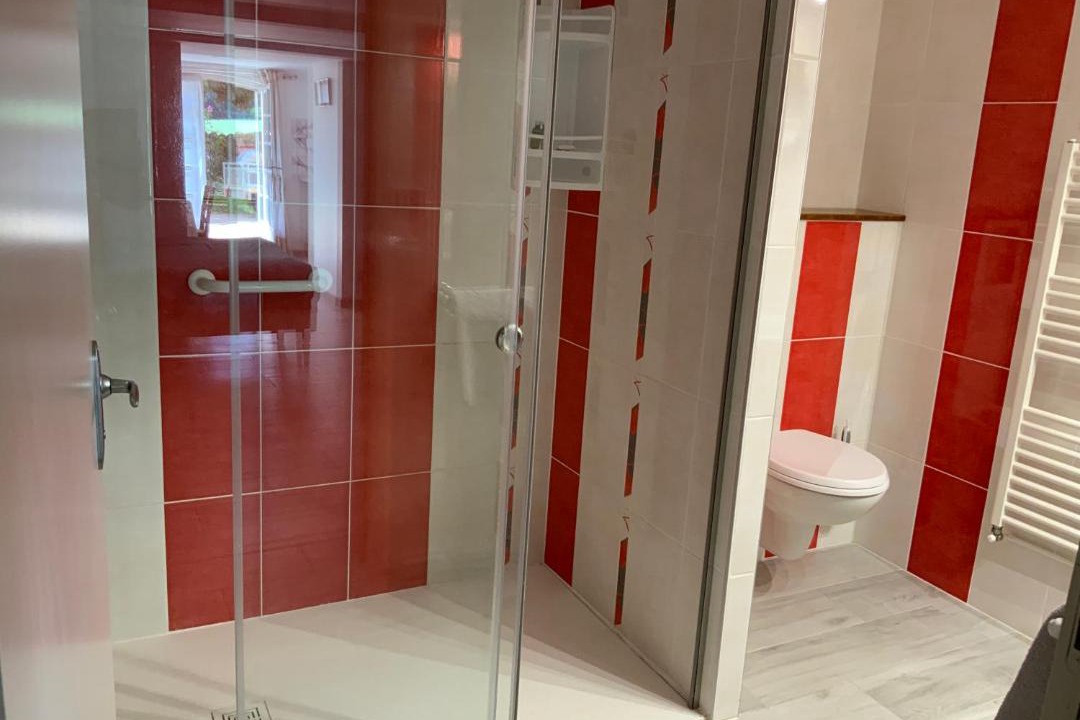Photo of Bathroom in Marcay