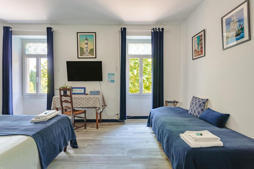 Photo of Bedroom in Genouille