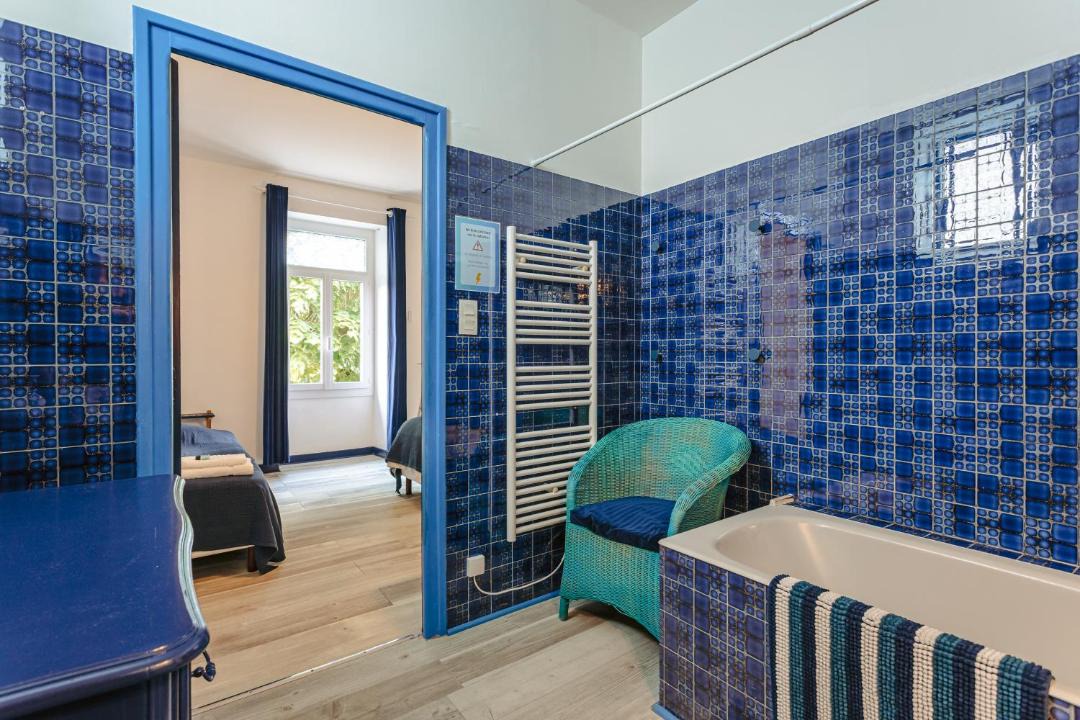 Photo of Bathroom in Genouille
