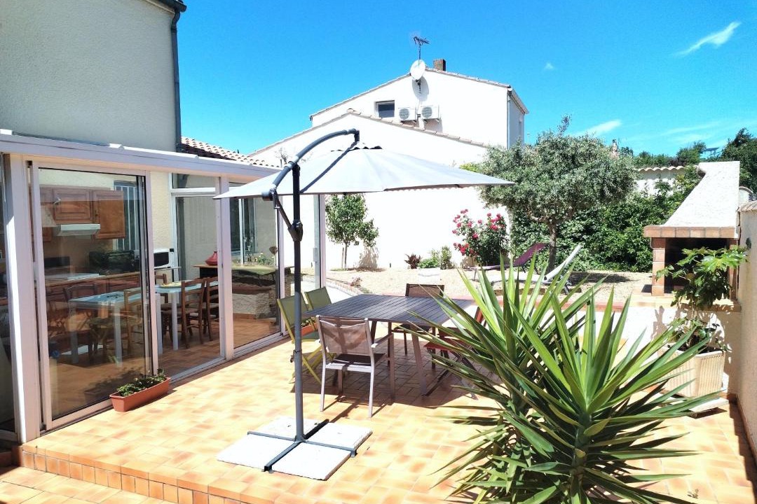 Photo of Patio Balcony in La Celle-sous-Gouzon