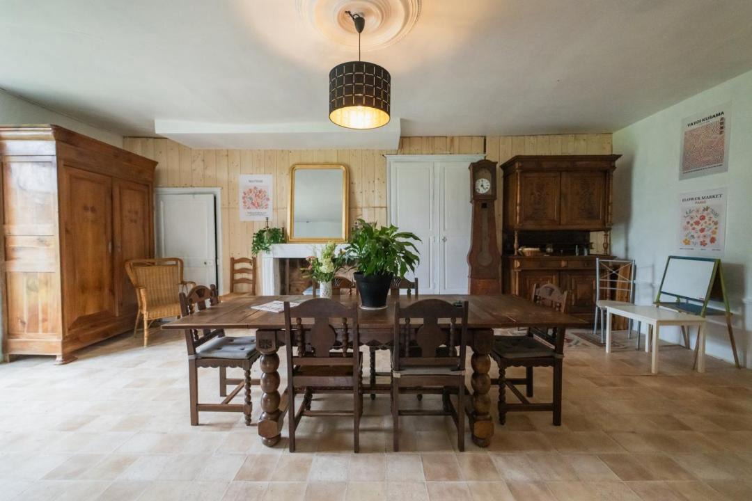Photo of Others in Chateau-Larcher