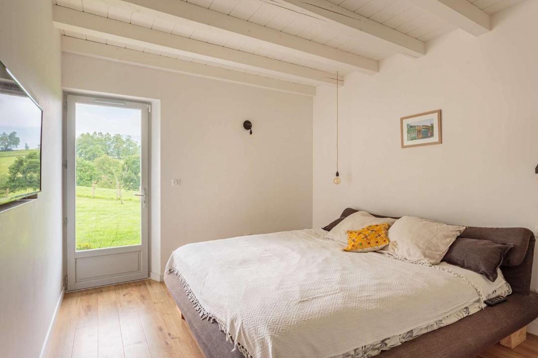 Photo of Bedroom in Sare