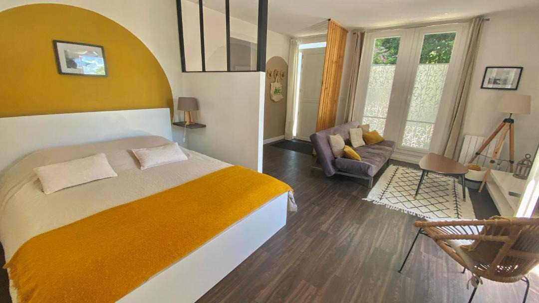 Photo of Bedroom in Salies-de-Bearn