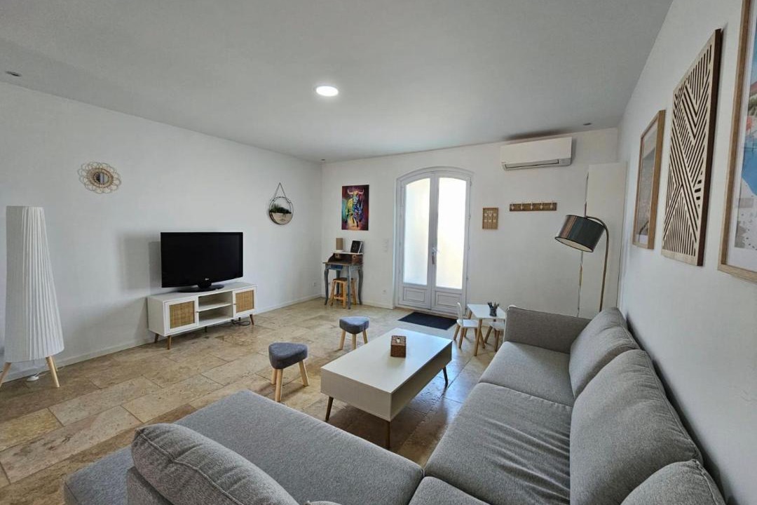 Photo of Livingroom in Salin-de-Giraud