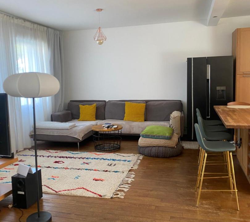 Photo of Livingroom in Cenon