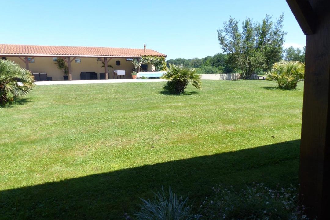 Photo of Others in Gaujacq
