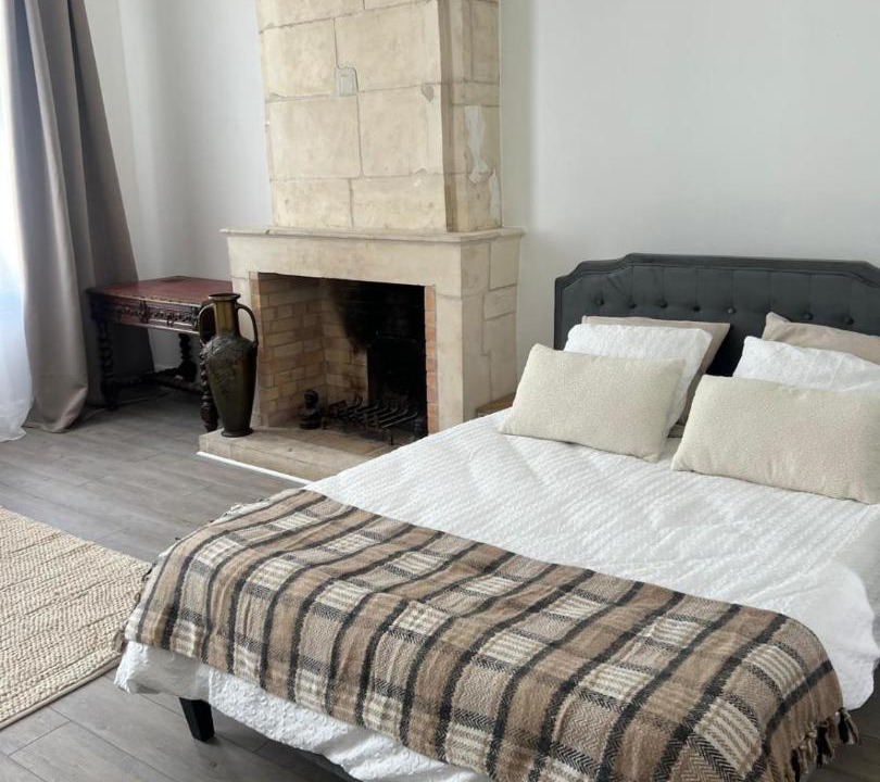 Photo of Bedroom in La Rochelle City Centre