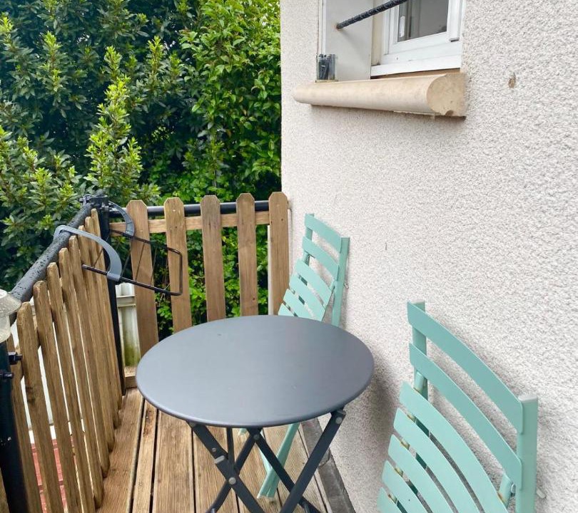 Photo of Patio Balcony in Saint-Denis-de-Pile