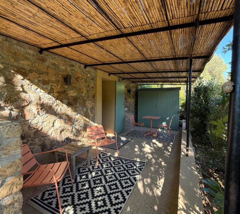 Photo of Patio Balcony in Ramatuelle