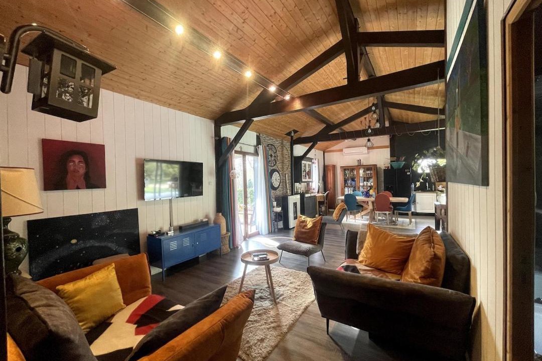 Photo of Livingroom in Pissos