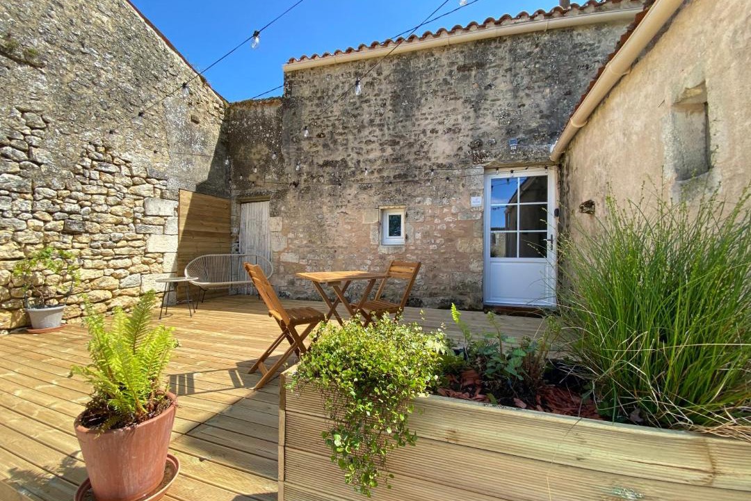 Photo of Patio Balcony in Tonnay-Charente