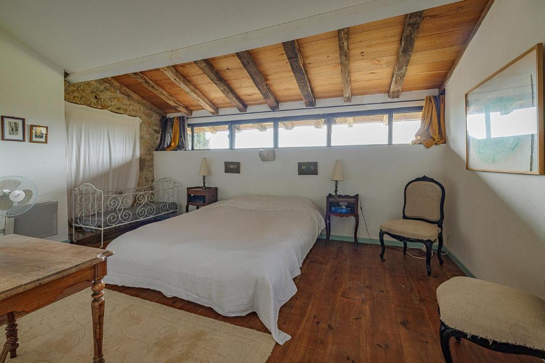 Photo of Bedroom in Jugazan