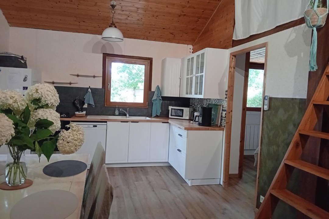 Photo of Kitchen in Sainte-Eulalie-en-Born