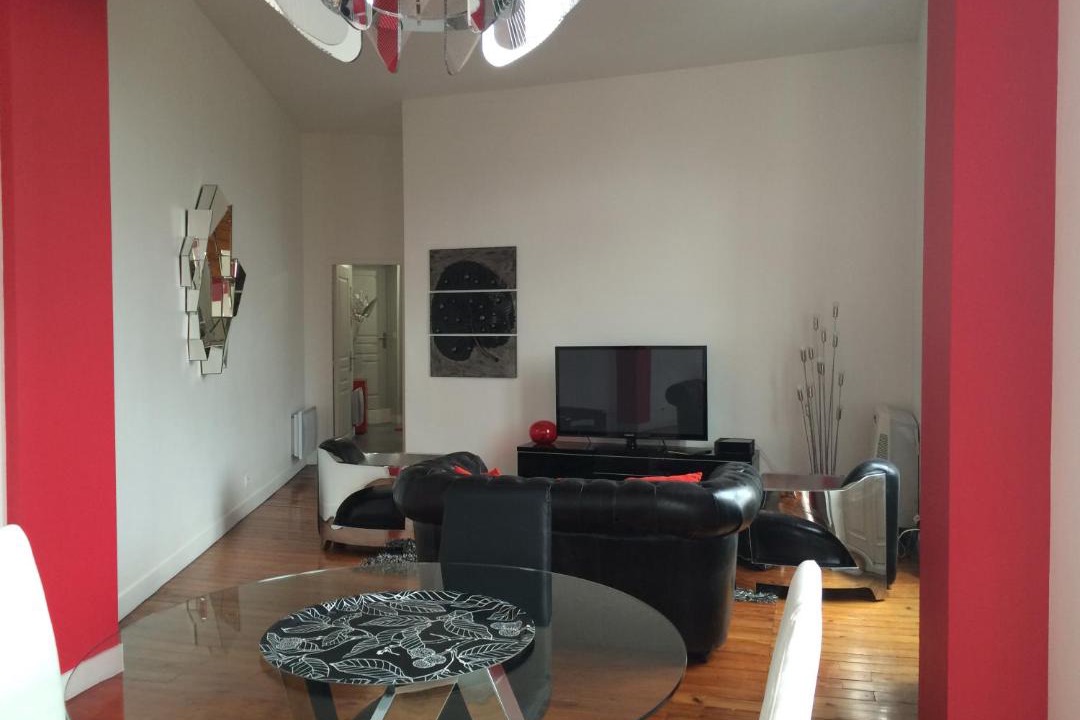 Photo of Livingroom in Bordeaux Golden Triangle