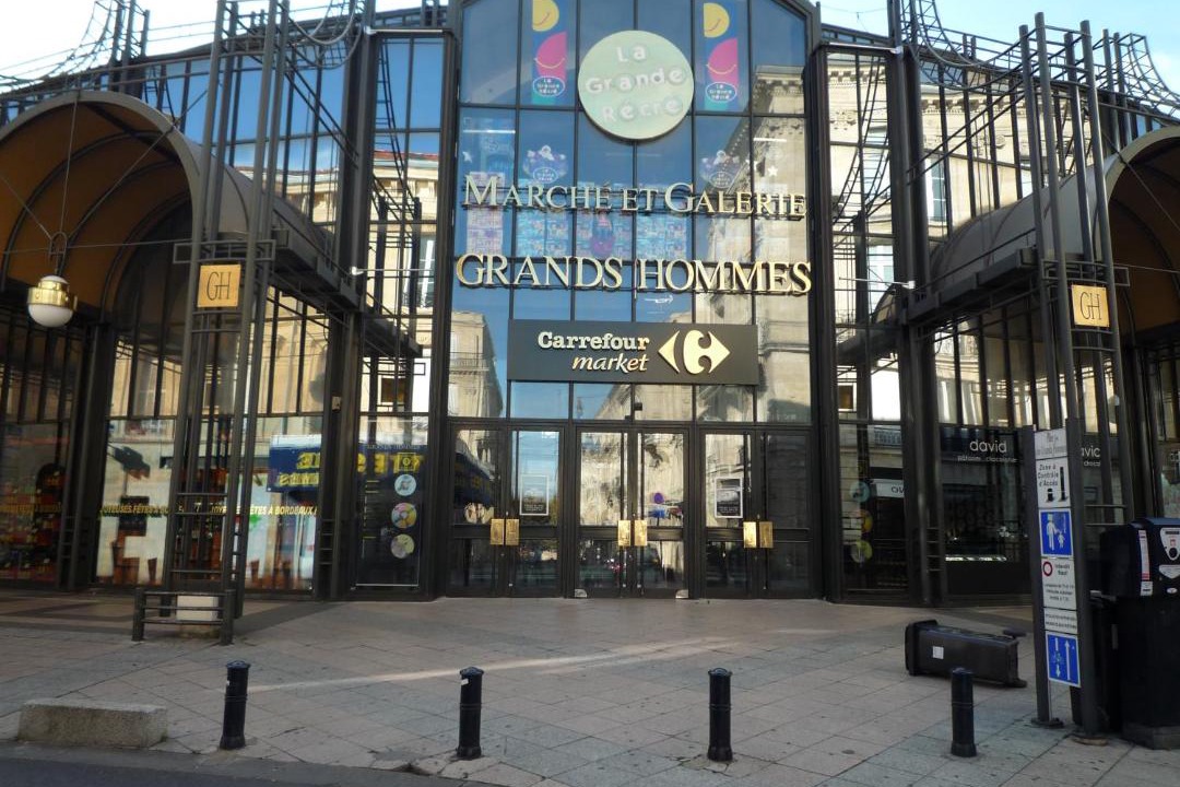 Photo of Buildings in Bordeaux Golden Triangle