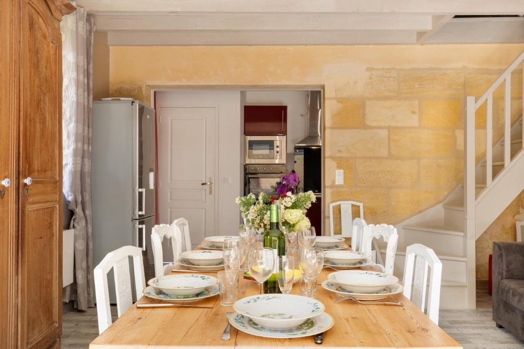 Photo of Kitchen in Petit-Palais-et-Cornemps