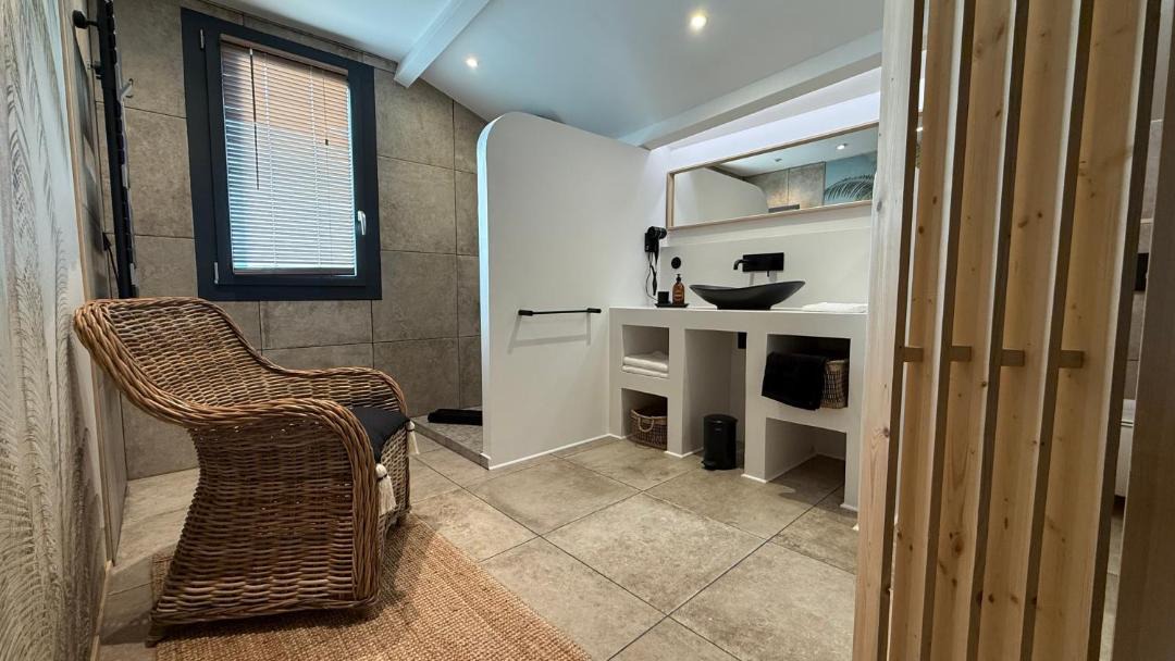 Photo of Bathroom in Fronsac