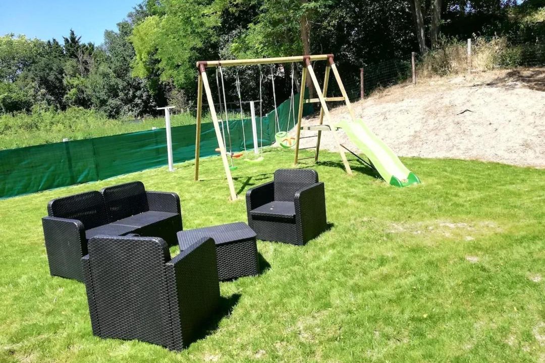 Photo of Outdoor in Ranton