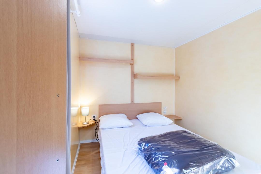 Photo of Bedroom in Bouzic