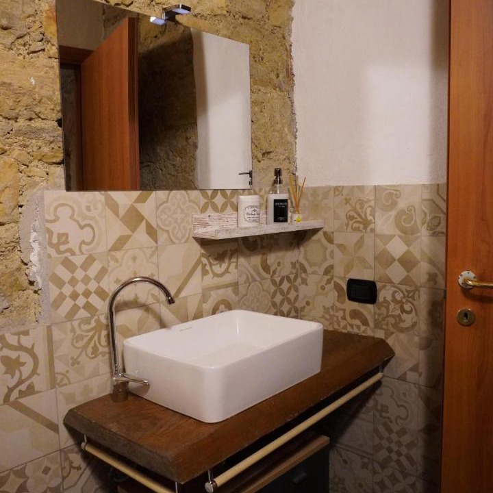 Photo of Bathroom in Livorno