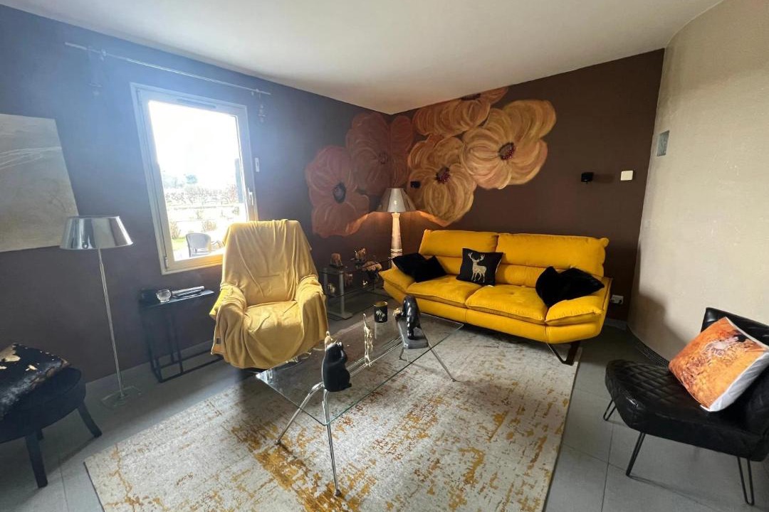 Photo of Livingroom in Sainte-Croix-Du-Mont