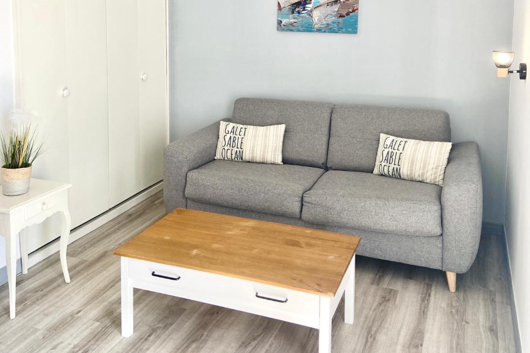 Photo of Livingroom in Cheray