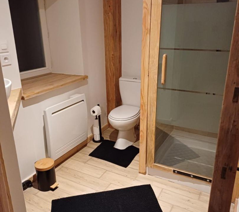 Photo of Bathroom in Montalembert