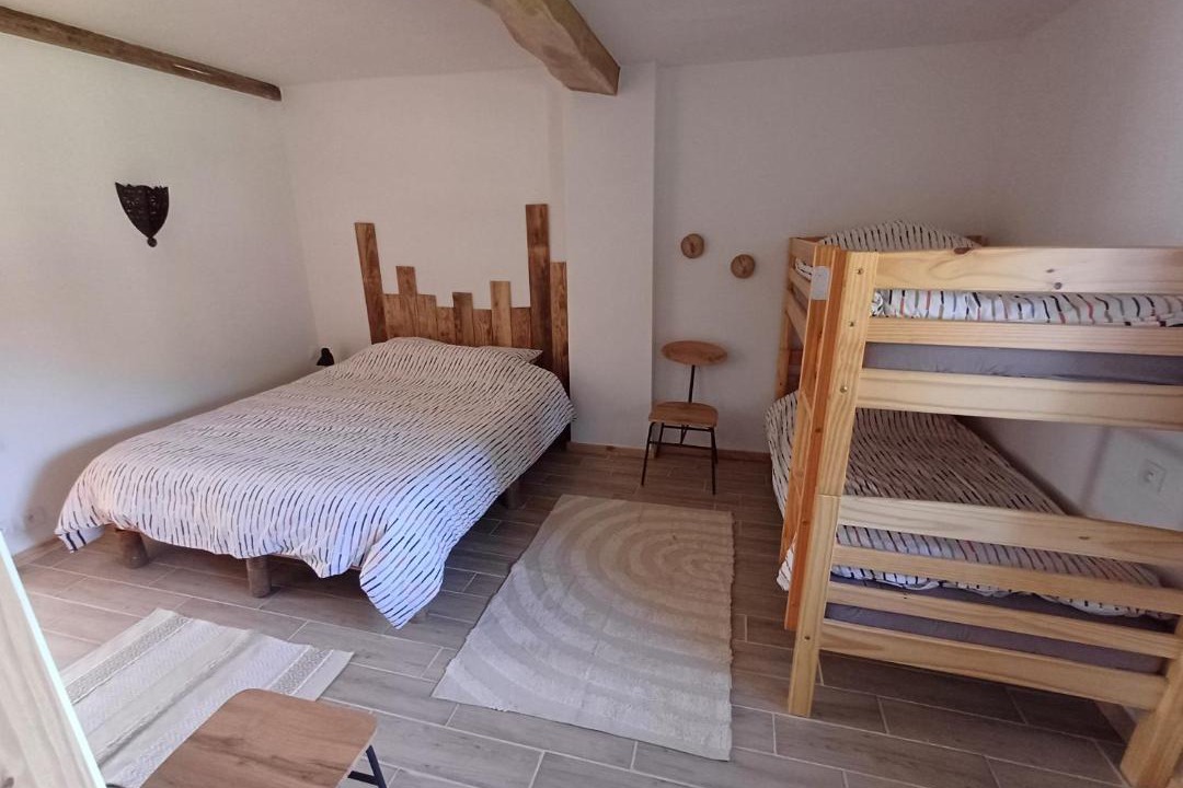 Photo of Bedroom in Montalembert