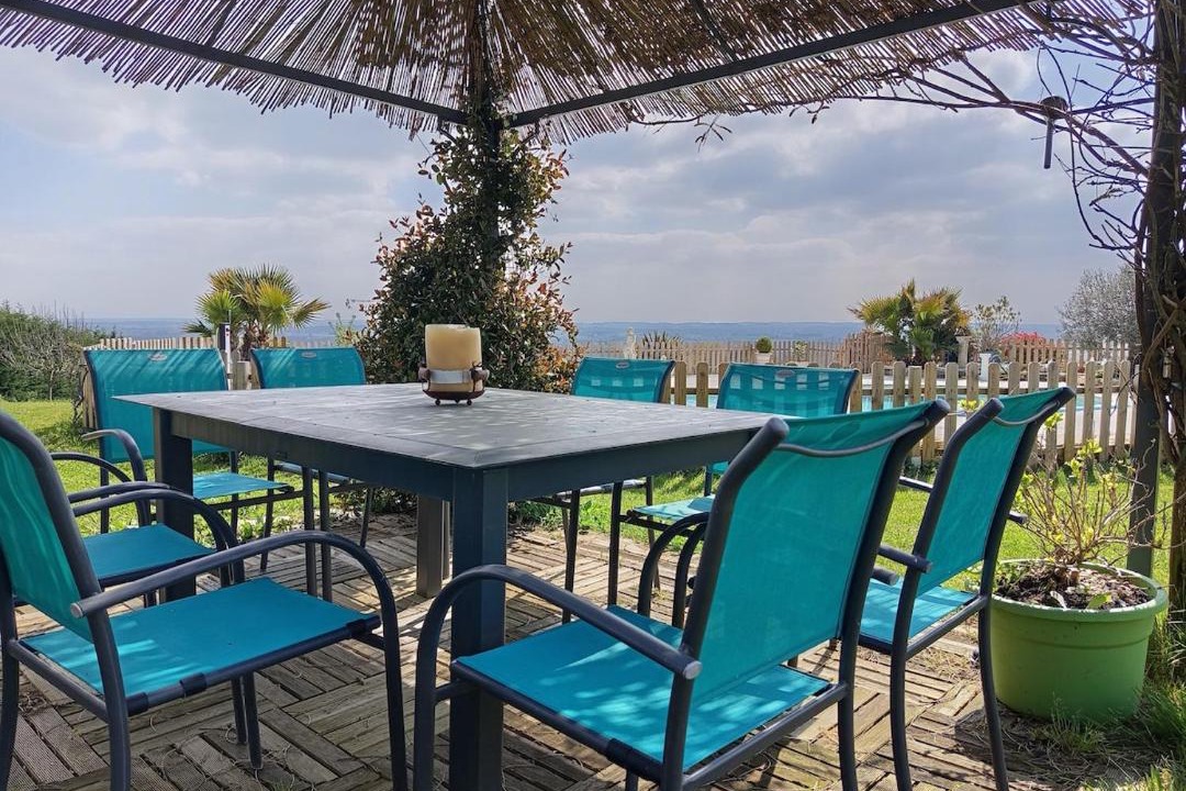 Photo of Patio Balcony in Le Pian-sur-Garonne