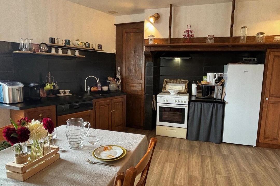 Photo of Kitchen in Saint-Pardoux-d'Arnet