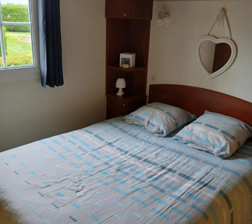 Photo of Bedroom in Meschers-sur-Gironde