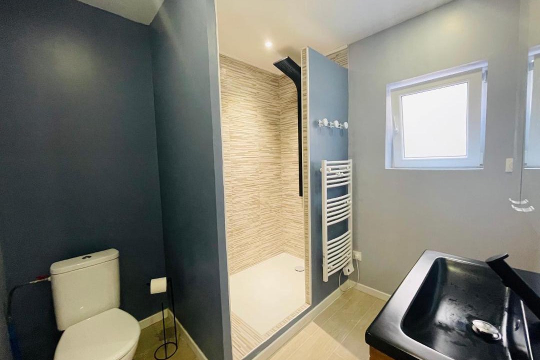 Photo of Bathroom in Saint-Jean-d'Angely